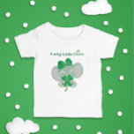Camiseta De Bebé St Patrick Elephant Green Clover Rainbow Birthday<br><div class="desc">This St. Patrick's Day white and green kid t-shirt is perfect for little elephant and rainbow lovers! This fun green super soft shirt features a cute green and grey elephant holding a big fancy clover shamrock leaf. This unique Irish holiday tee makes a fun addition to any spring or St...</div>