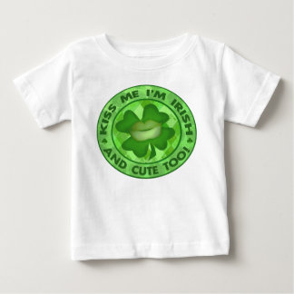 Camiseta De Bebé St. Patrick's Day Irish Kiss Me T-Shirt / Bodysuit