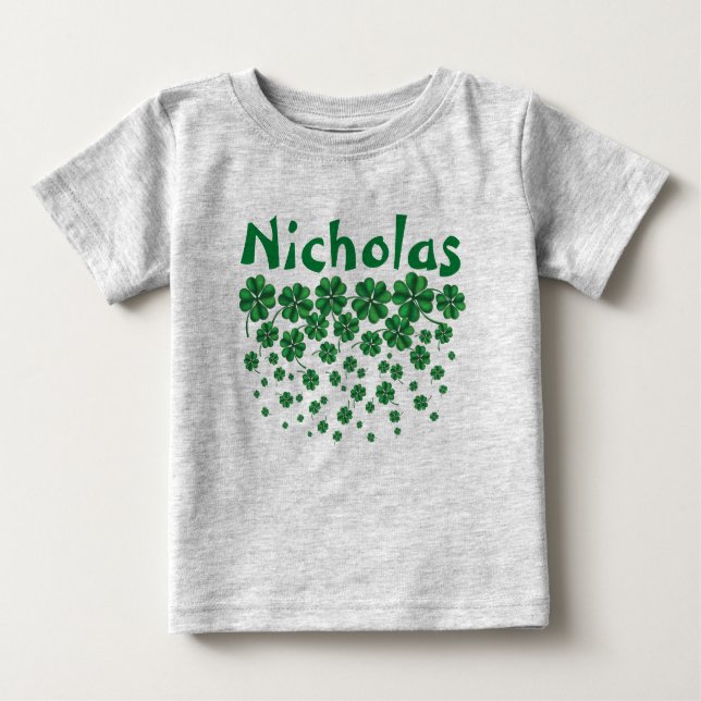 Camiseta De Bebé St. Patrick's Day Nombre personalizado con shamroc (Anverso)
