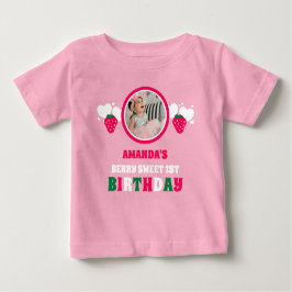 Camiseta De Bebé Strawberry First Birthday Celebration Photo