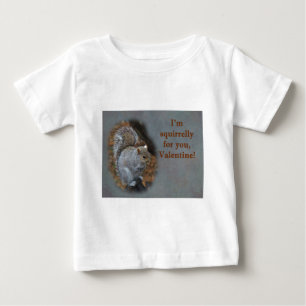 Camiseta De Bebé Tarjeta del Día de San Valentín de ardilla