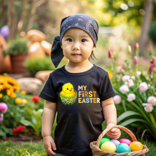Camiseta De Bebé The little girl's first Easter