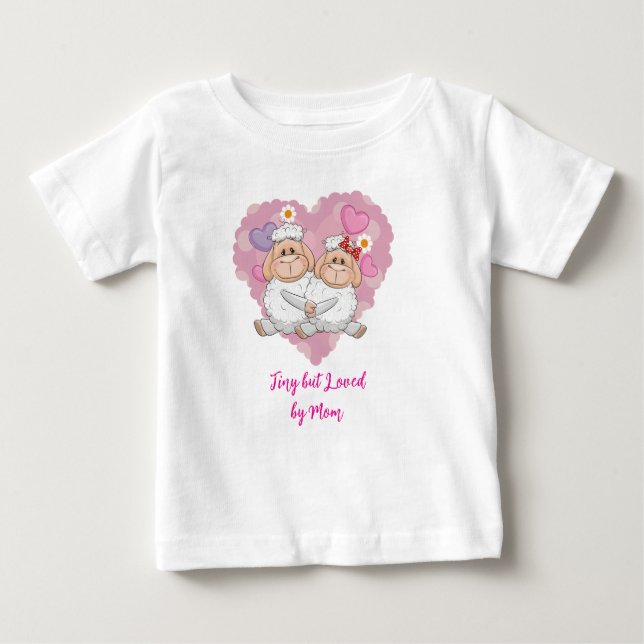 Camiseta De Bebé Tiny but Loved by Mom Baby T-Shirt (Anverso)