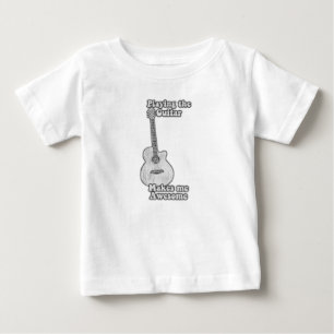 Camiseta De Bebé Tocar la guitarra me hace increíble. blanco y negr