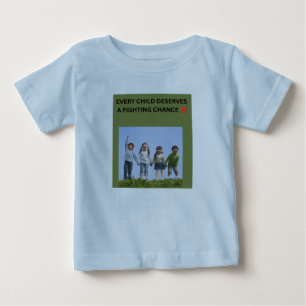 CAMISETA DE BEBÉ TODO NIÑO MERECE UNA OPORTUNIDAD DE LUCHA ❤️