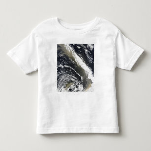 Camiseta De Bebé Tormenta del polvo que sopla sobre el mar de