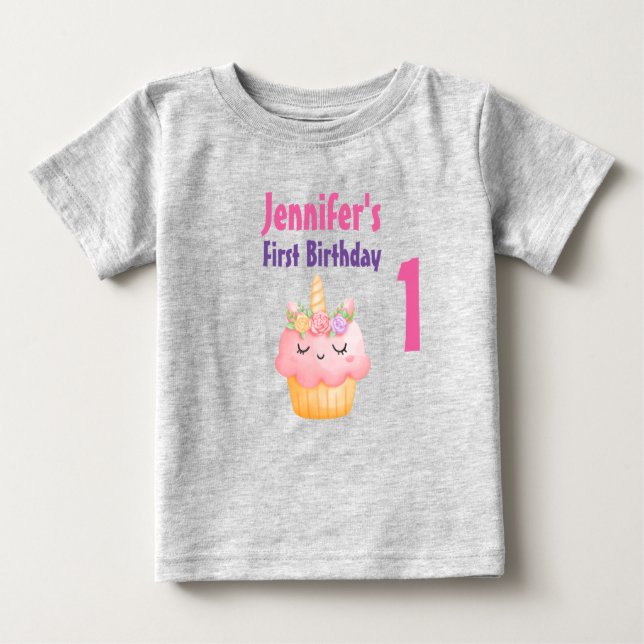 Camiseta De Bebé Torta rosa unicornio con Rosas Cumpleaños (Anverso)