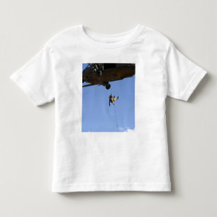 Camiseta De Bebé Un pararescueman rappels de un HH-60