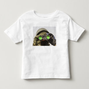 Camiseta De Bebé Un soldado afgano explora el horizonte