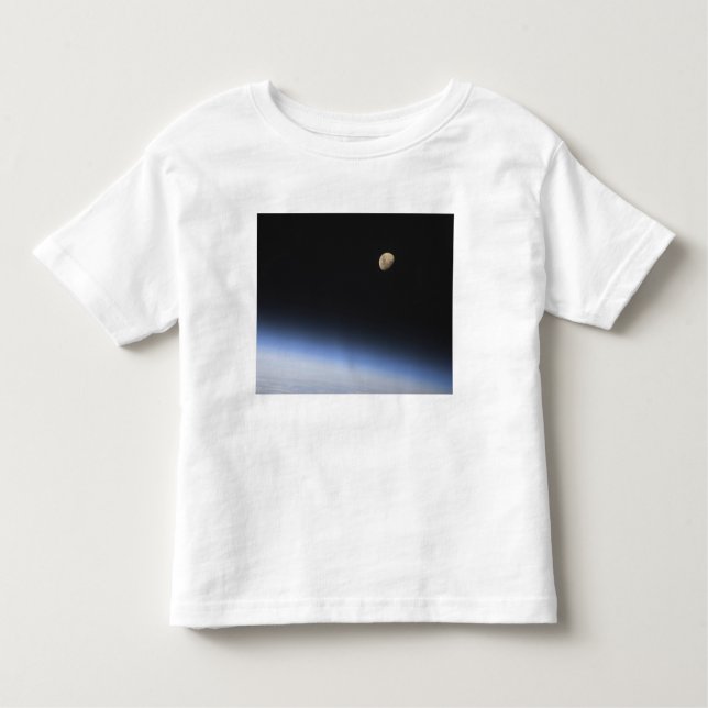 Camiseta De Bebé Una luna gigante visible sobre la atmósfera de la  (Anverso)