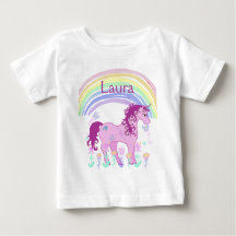 Unicornio rosa personalizado y camisas arcoiris
