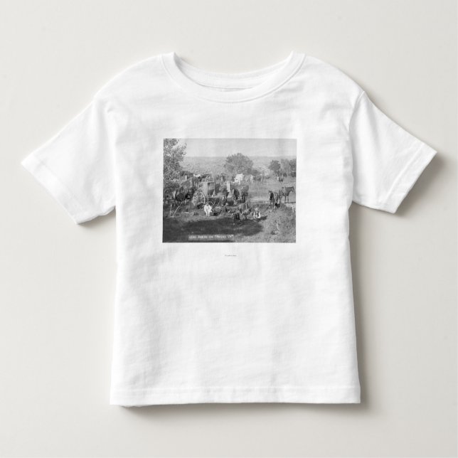 Camiseta De Bebé Vaqueros comiendo alrededor de un camping (Anverso)