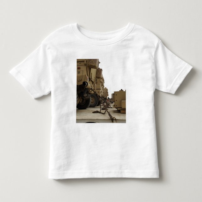Camiseta De Bebé Vehículos militares bloqueados en semicírculo (Anverso)