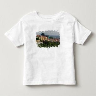 Camiseta De Bebé Vista de la Catedral de San Vito, Praga, Chequia