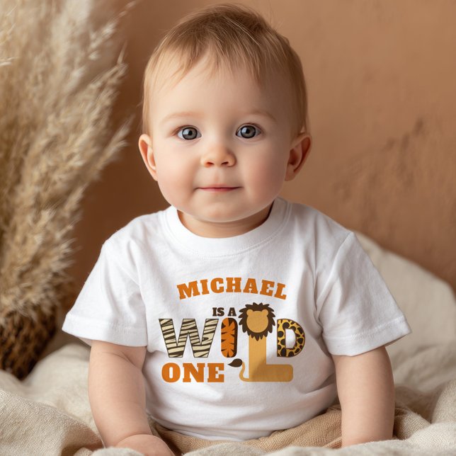 Camiseta De Bebé WILD ONE Safari First Birthday with Name (Subido por el creador)