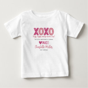 Camiseta De Bebé XOXO Abrazos y Besos Cumpleaños 1er Día de San Val