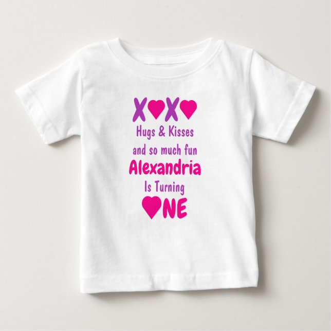 Camiseta De Bebé XOXO Abrazos y besos primer cumpleaños (Anverso)