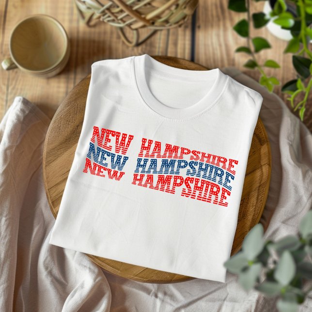 Camiseta de Boho Rojo y Azul Patriótico New Hampsh (Subido por el creador)