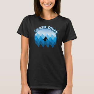 Camiseta de buceador de tiburones