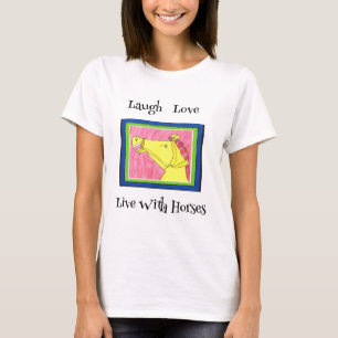 Camiseta de caballos de amor con un diseño lindo.