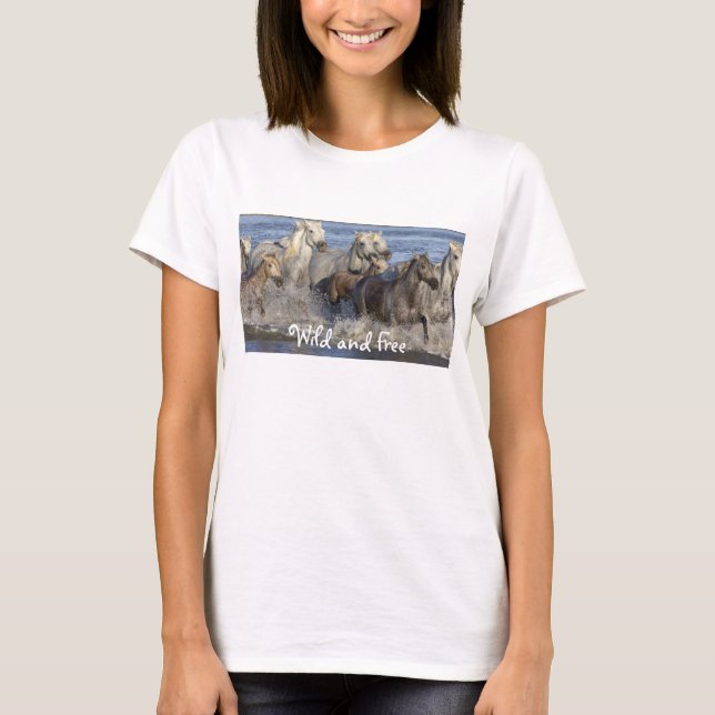 Camiseta de caballos galopando en el agua (Anverso)