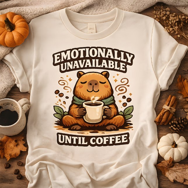Camiseta de Café Capybara Emocionalmente No Dispon (Subido por el creador)