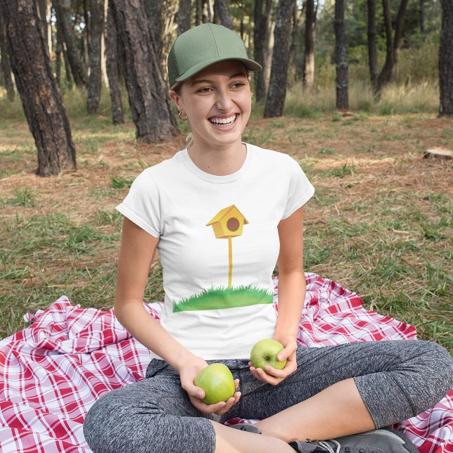 Camiseta De Camiseta Para Mujeres De La Casa De Av (Subido por el creador)