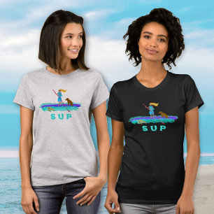 Camiseta de chica de SUP y perro haciendo paddlebo