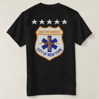 camiseta de cinco estrellas del paramédico