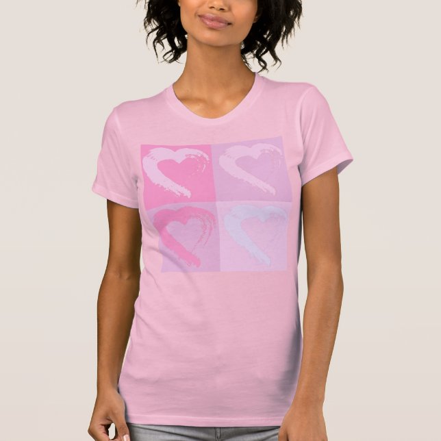 Camiseta de corazón rosado (Anverso)