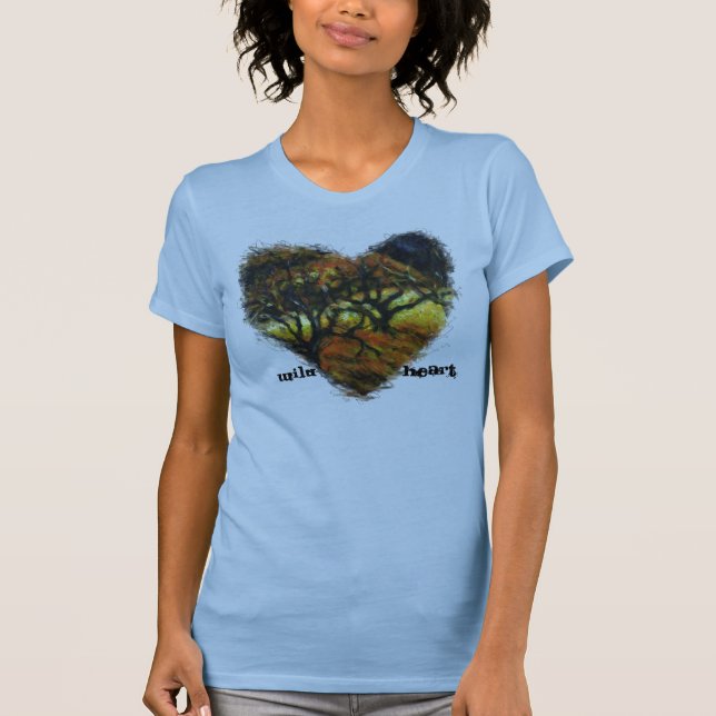 Camiseta de corazón salvaje con árboles (Anverso)