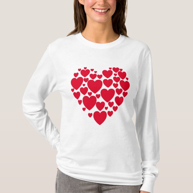 Camiseta de corazones rojos (Anverso)