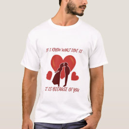 Camiseta de cuello blanco para hombres románticos
