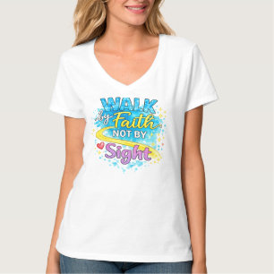 Camiseta de cuello en V para mujer «Caminar por fe