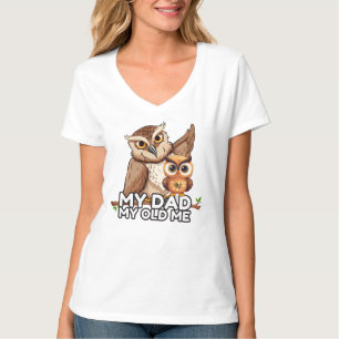 Camiseta de cuello-V: Mi papá me viejo (blanco)
