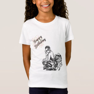Camiseta de cumpleaños con boceto de chica de moda