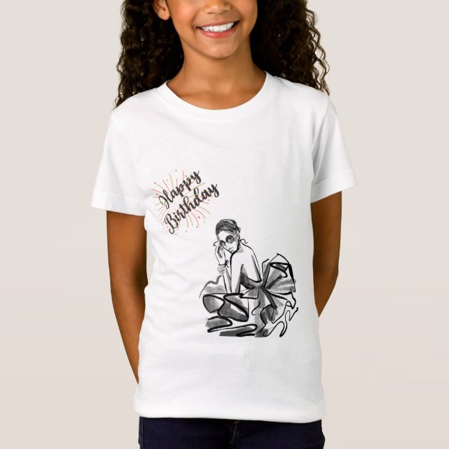 Camiseta de cumpleaños con boceto de chica de moda (Anverso)
