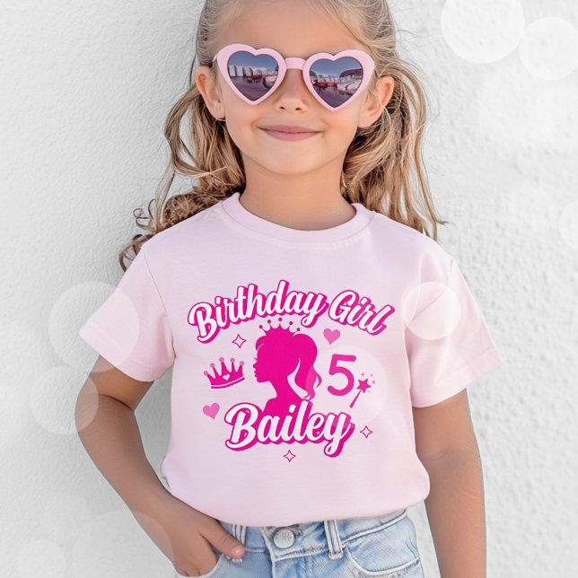 Camiseta de cumpleaños de Chica de muñecas rosadas (Pink Doll Birthday T-shirt)