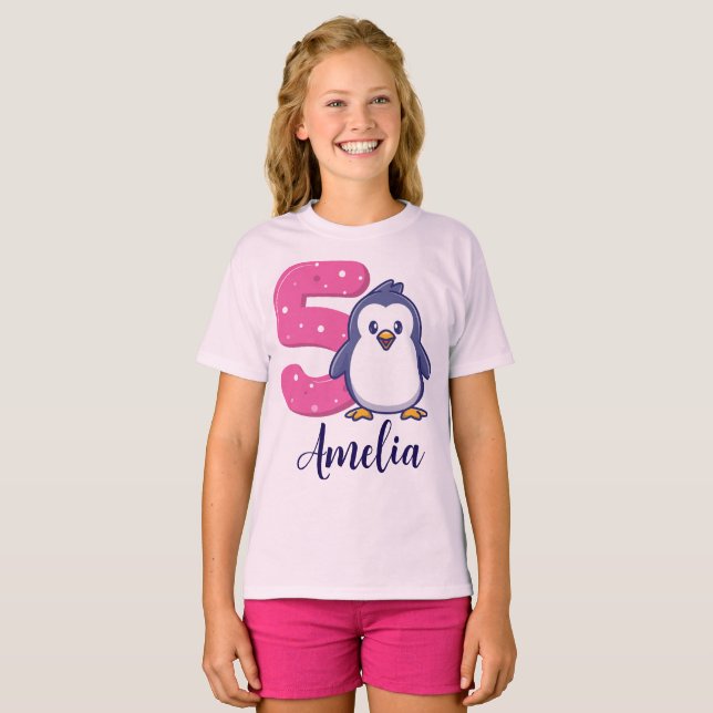 Camiseta de cumpleaños de pingüino niña edad 5 nom (Anverso completo)