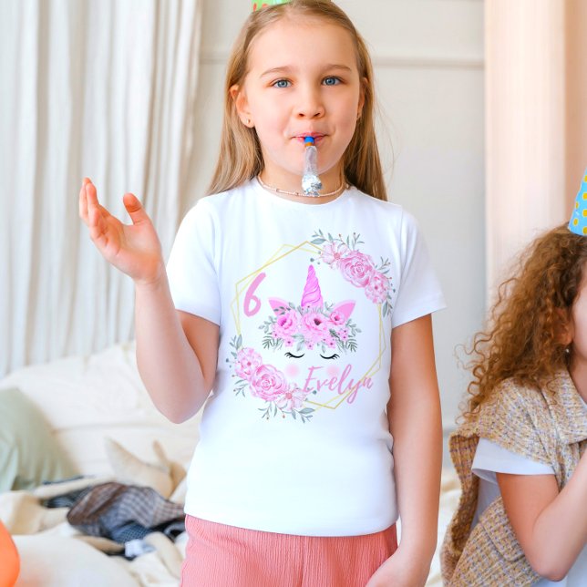 Camiseta de cumpleaños de Unicornio moderna con fl (Subido por el creador)