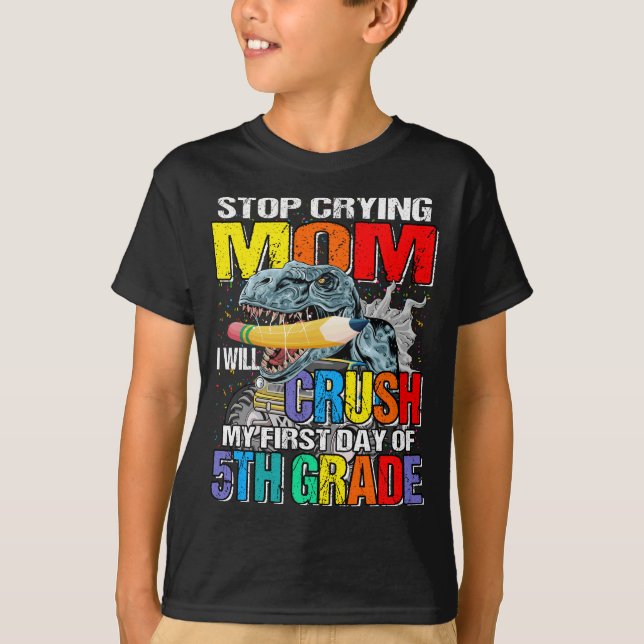 Camiseta de dinosaurio monstrual de quinto grado (Anverso)