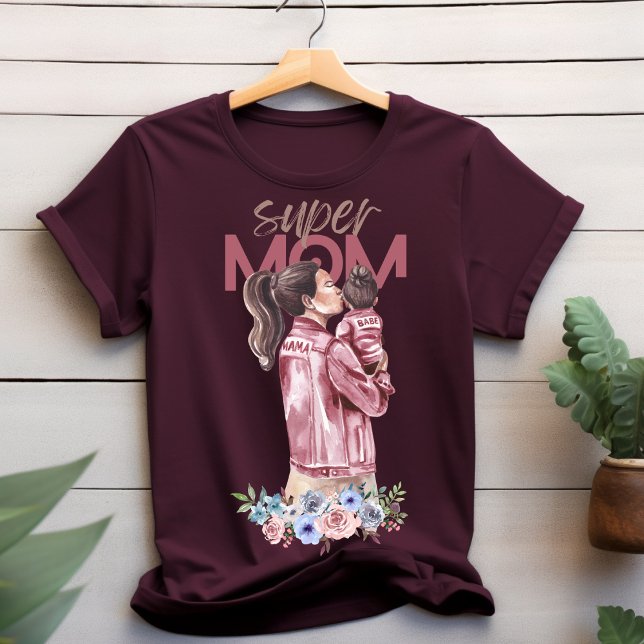 Camiseta de diseño de acuarela para supermamá (Subido por el creador)