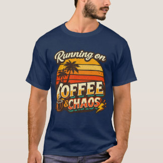 Camiseta de diseño de humor de Café y Caos para la