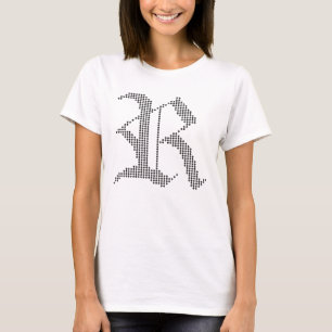 Camiseta de diseño de letra gótica tipográfica R