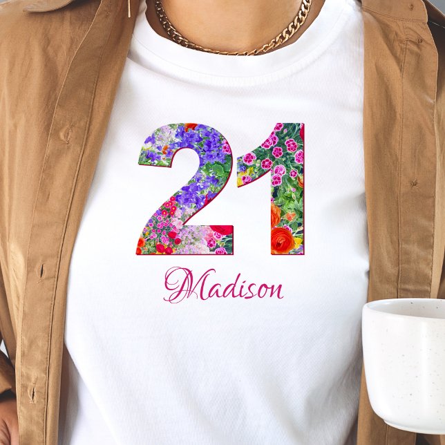 Camiseta de diseño floral de fiesta de 21 años (Subido por el creador)