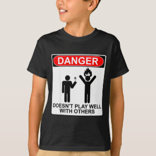 Camiseta de diseño Peligro No Juega Bien Otros