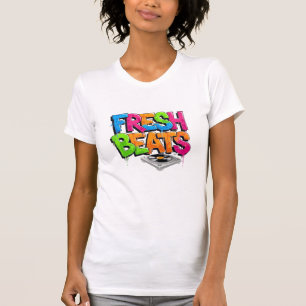 Camiseta de DJ con tornamesa y grafitis vibrantes