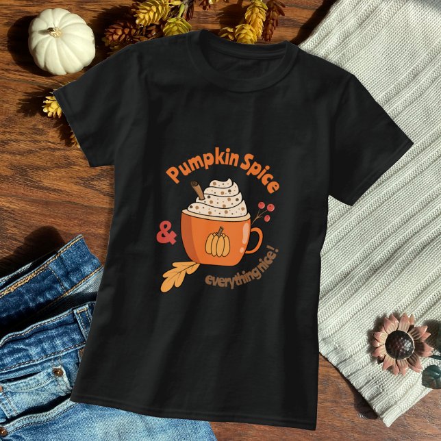 Camiseta de Doodle de Latte con Especias de Calaba (Pumpkin spice & everything nice doodle t-shirt .)