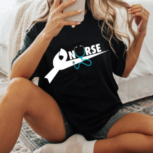 Camiseta de enfermera con estetoscopio en lazo, re