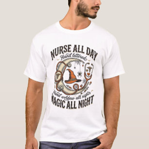 Camiseta de enfermera de Halloween Bruja turno de